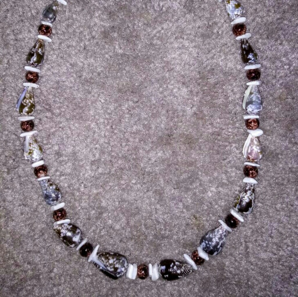 Hawaiian Shell Necklace
